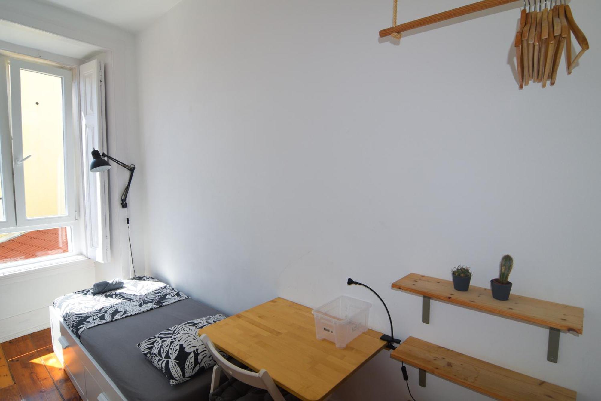 Embassy Arriaga Private Elegance Rooms In Stylish Shared Apartment ลิสบอน ภายนอก รูปภาพ