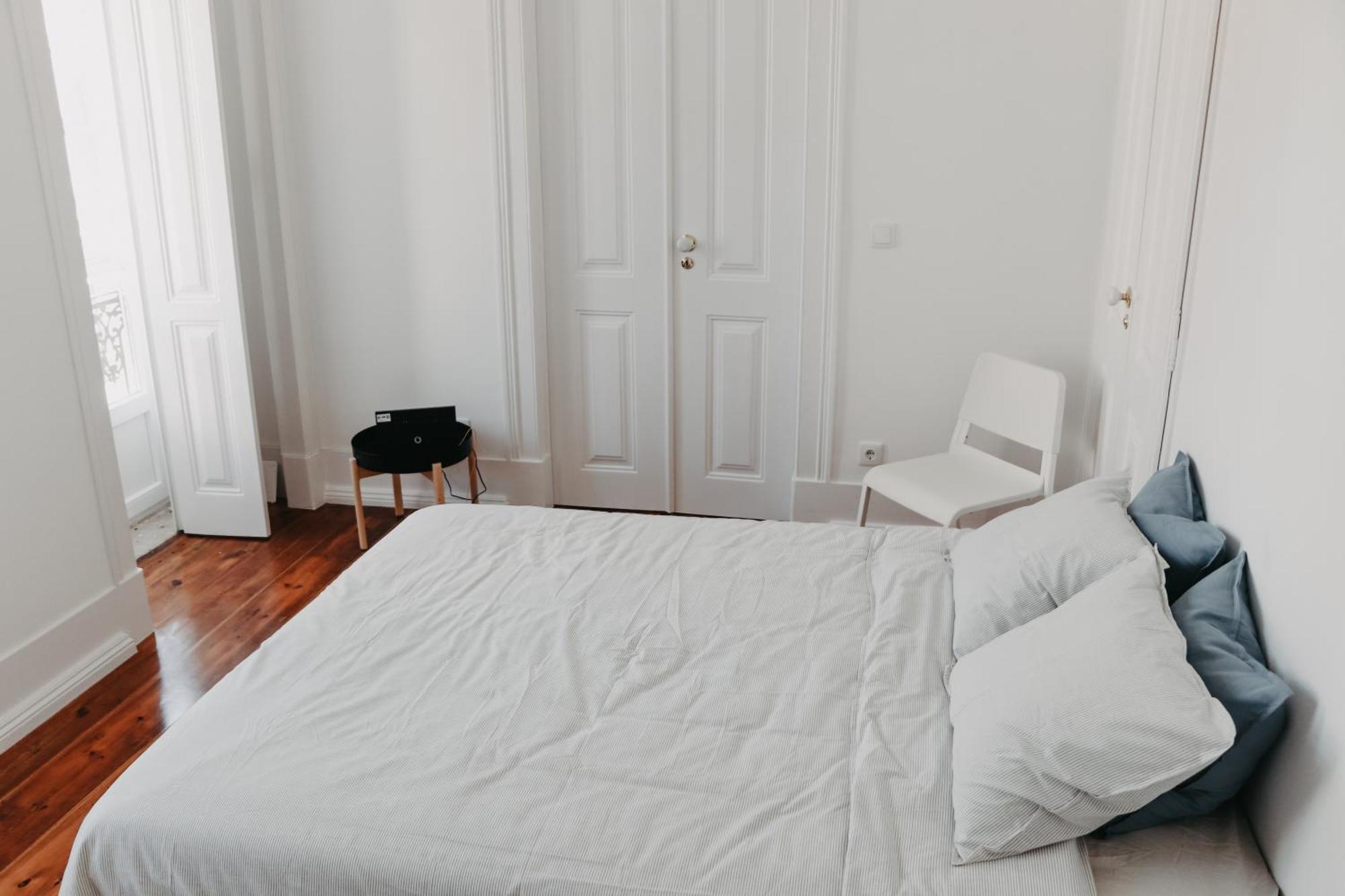 Embassy Arriaga Private Elegance Rooms In Stylish Shared Apartment ลิสบอน ภายนอก รูปภาพ